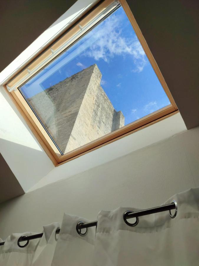 Uzes, Au Coeur Du Centre Medieval La Boussole D'Uzes, Appartement De Caractere Du XVII -Eme Siecle Экстерьер фото